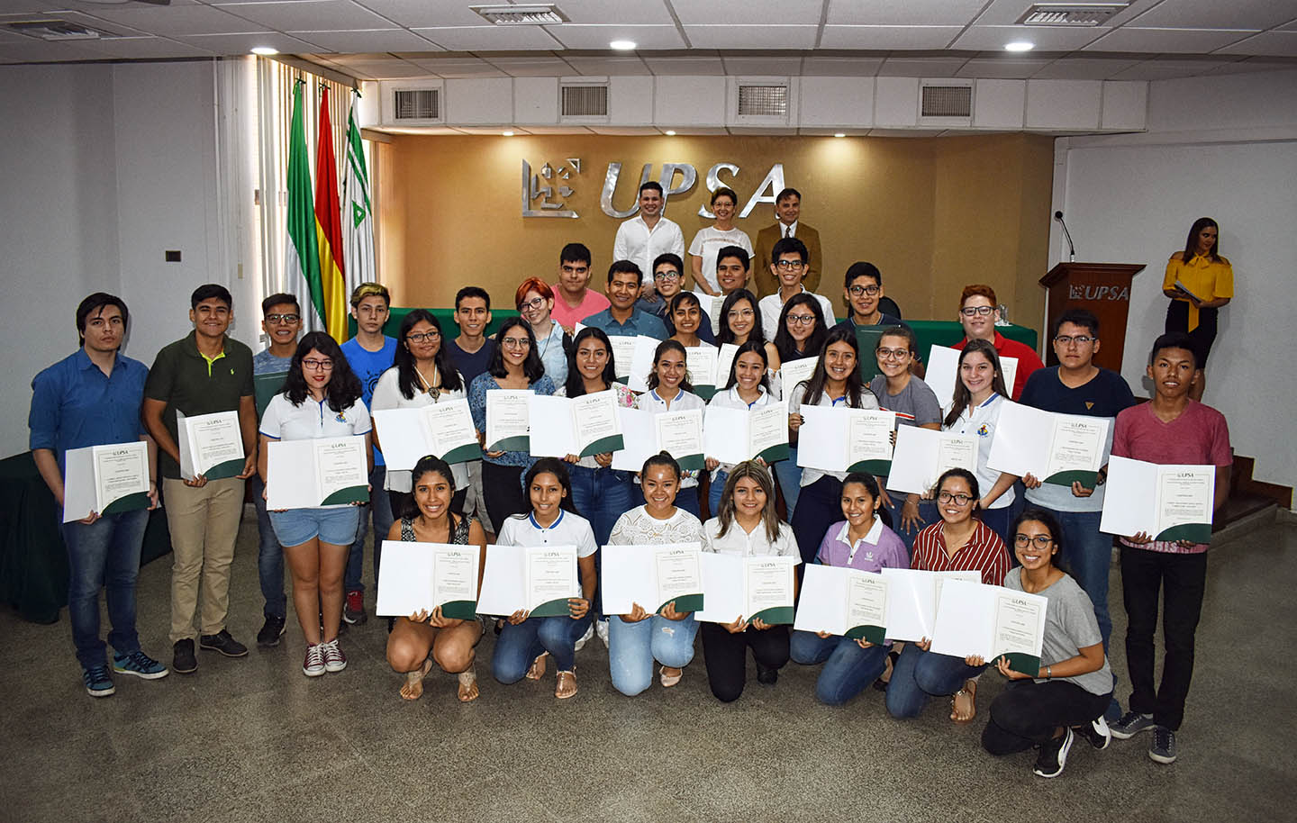 XXXVI entrega de becas UPSA CAINCO